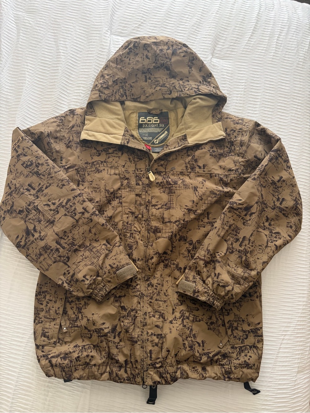 686 Men’s Brown Hooded Shell Snowboard Jacket - size Large